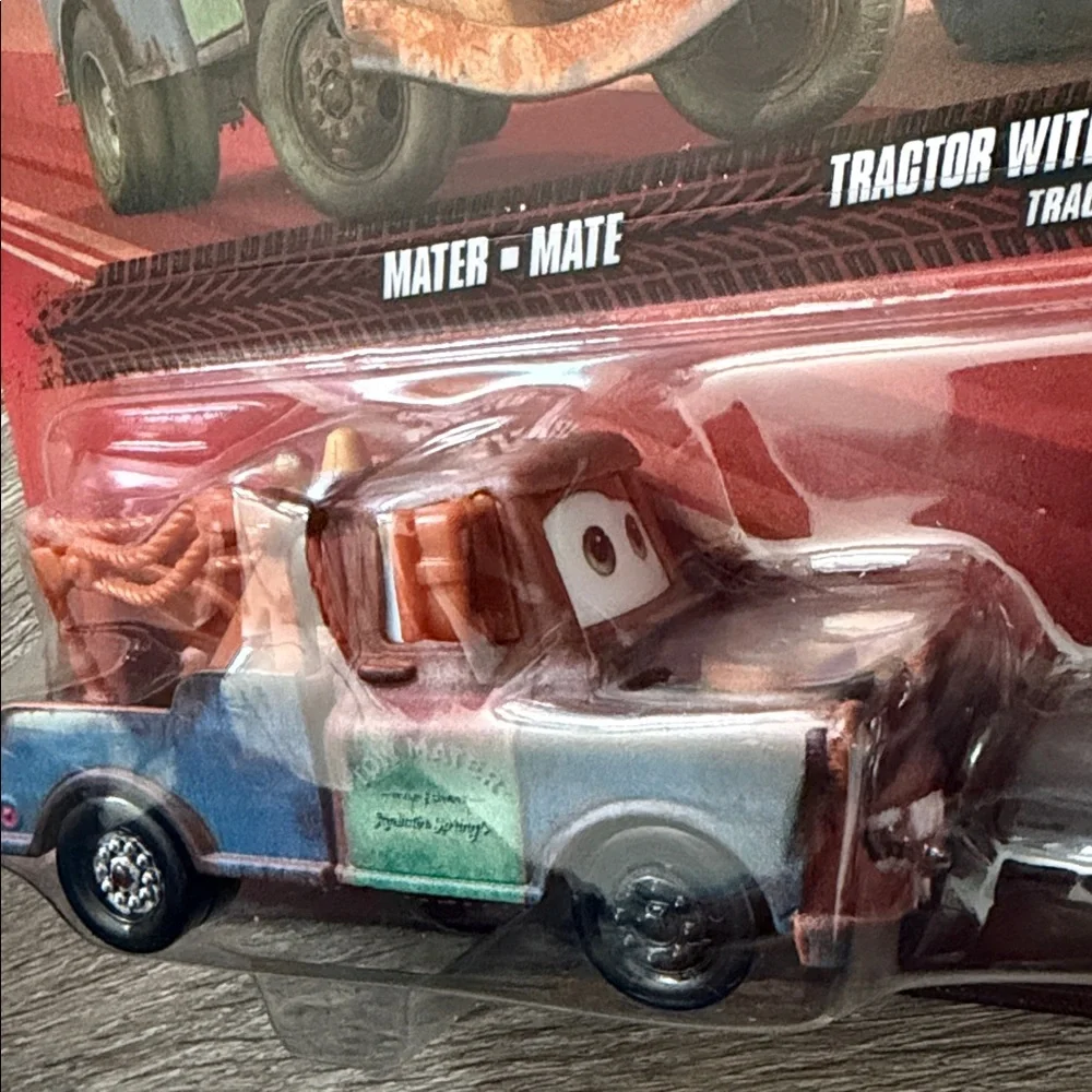 Pixar Cars 2 Pack Mater & Tractor - Picture 4 of 5